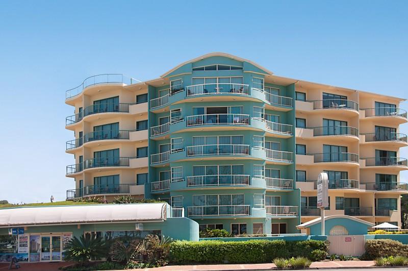Alex Seaside Resort Alexandra Headland Exterior photo